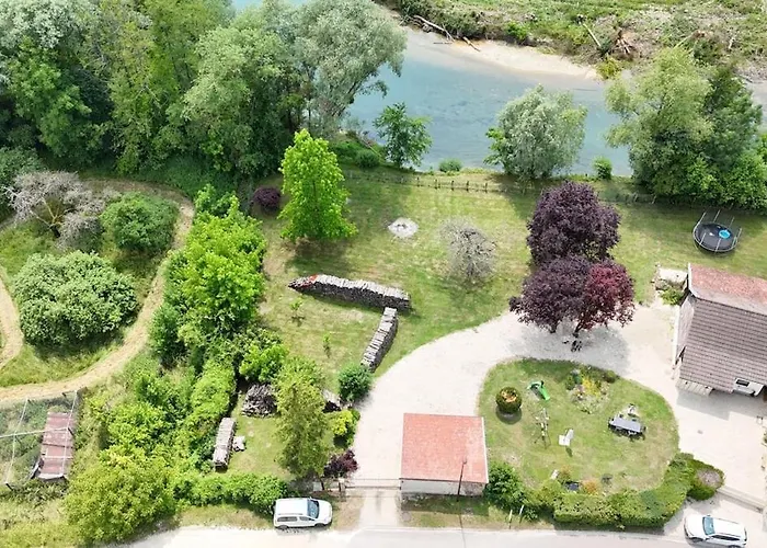 Les Pieds Dans L'aube